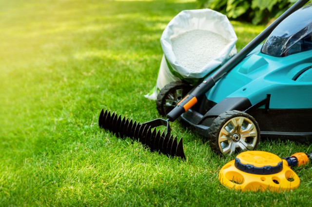 Lawn care new london CT